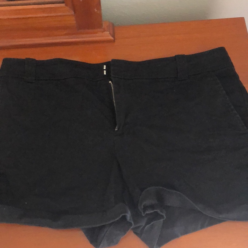 New York and Company Short